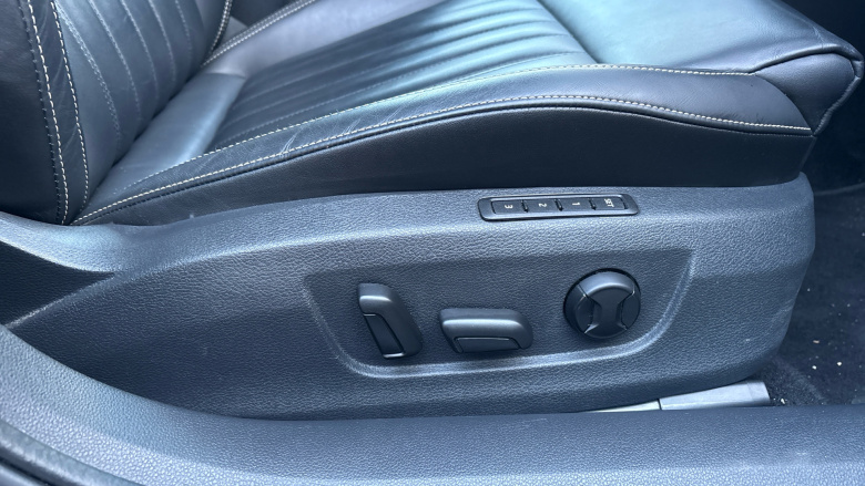 Skoda Superb 2.0 TDI CR SE L 5dr DSG Diesel Hatchback